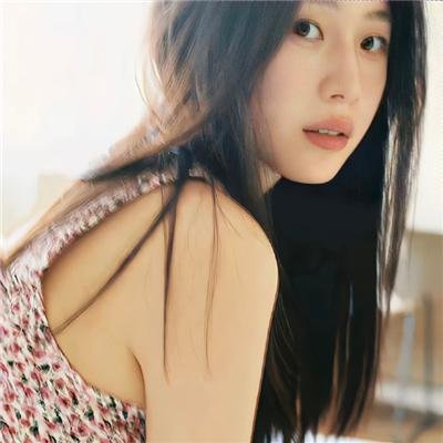 霸气女销售