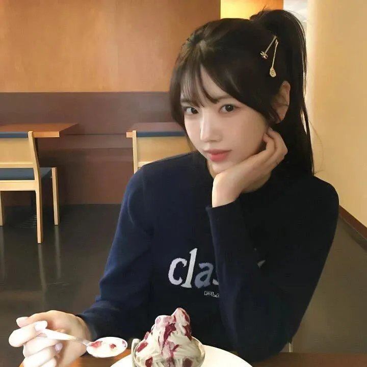 府上娶了个锦鲤新娘